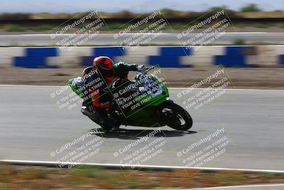 media/Apr-30-2023-CRA (Sun) [[020fcf5d43]]/Race 14-400 Expert-Amateur Superbike/